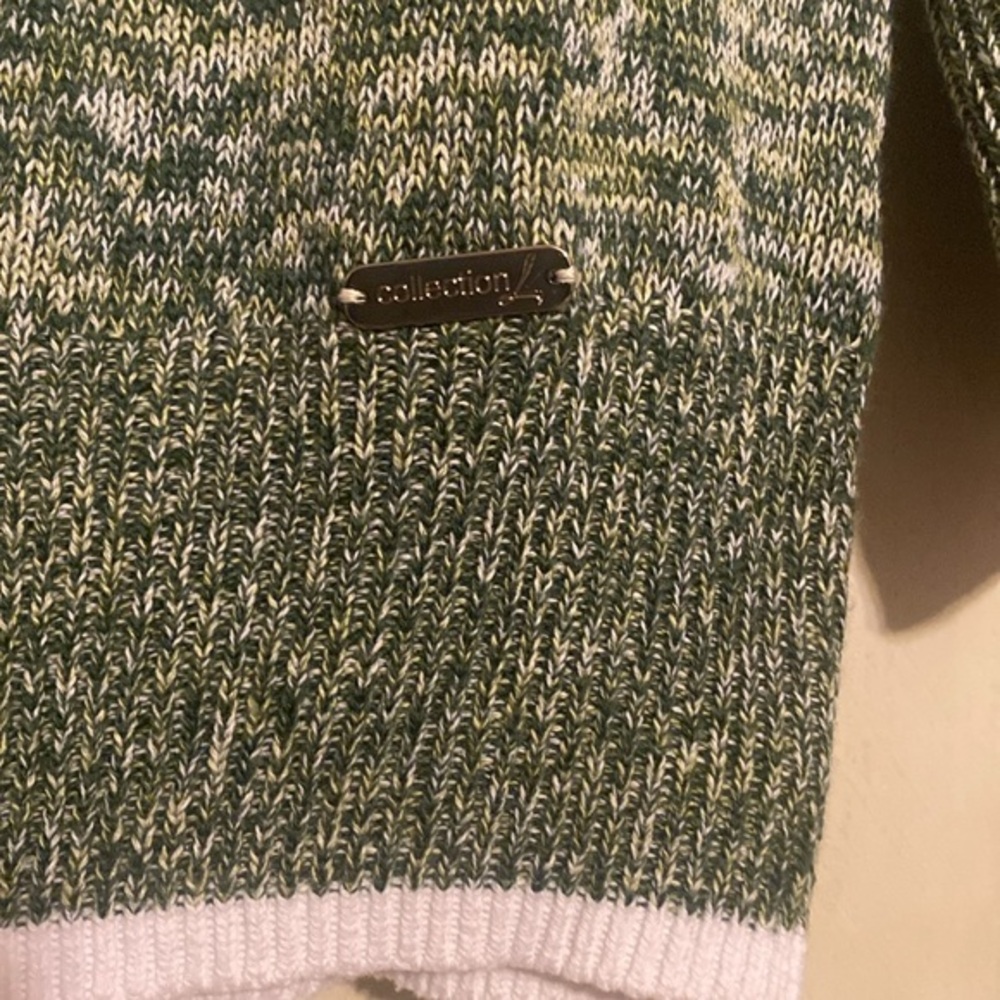 Collection‎ L Sweater - Picture 3 of 6